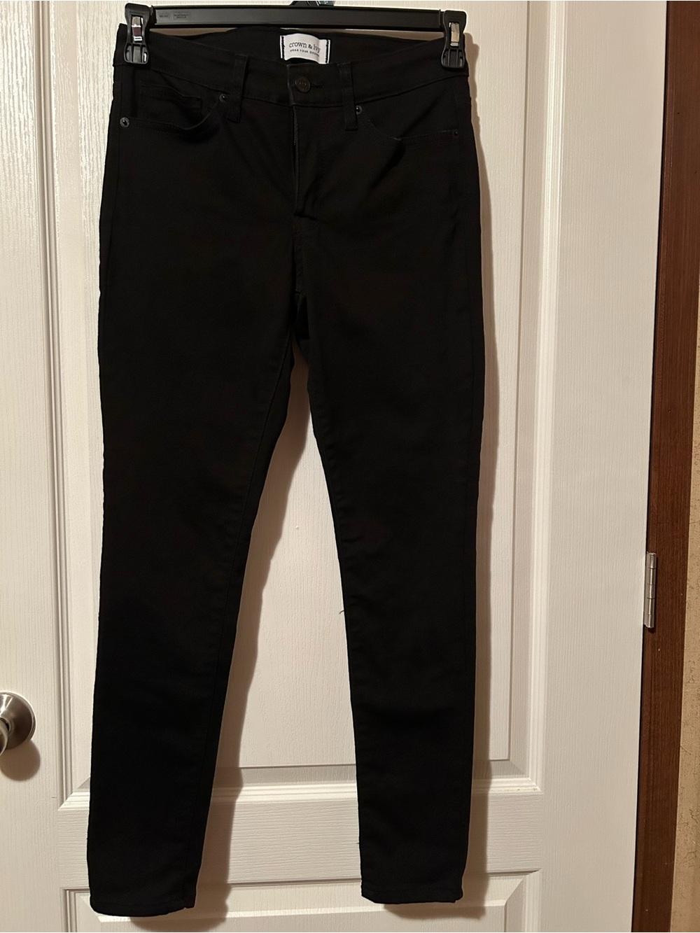 Crown & Ivy Skinny Jeans